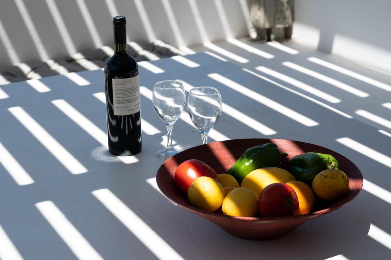 Miramare Suites Mykonos Merchia Beach Экстерьер фото